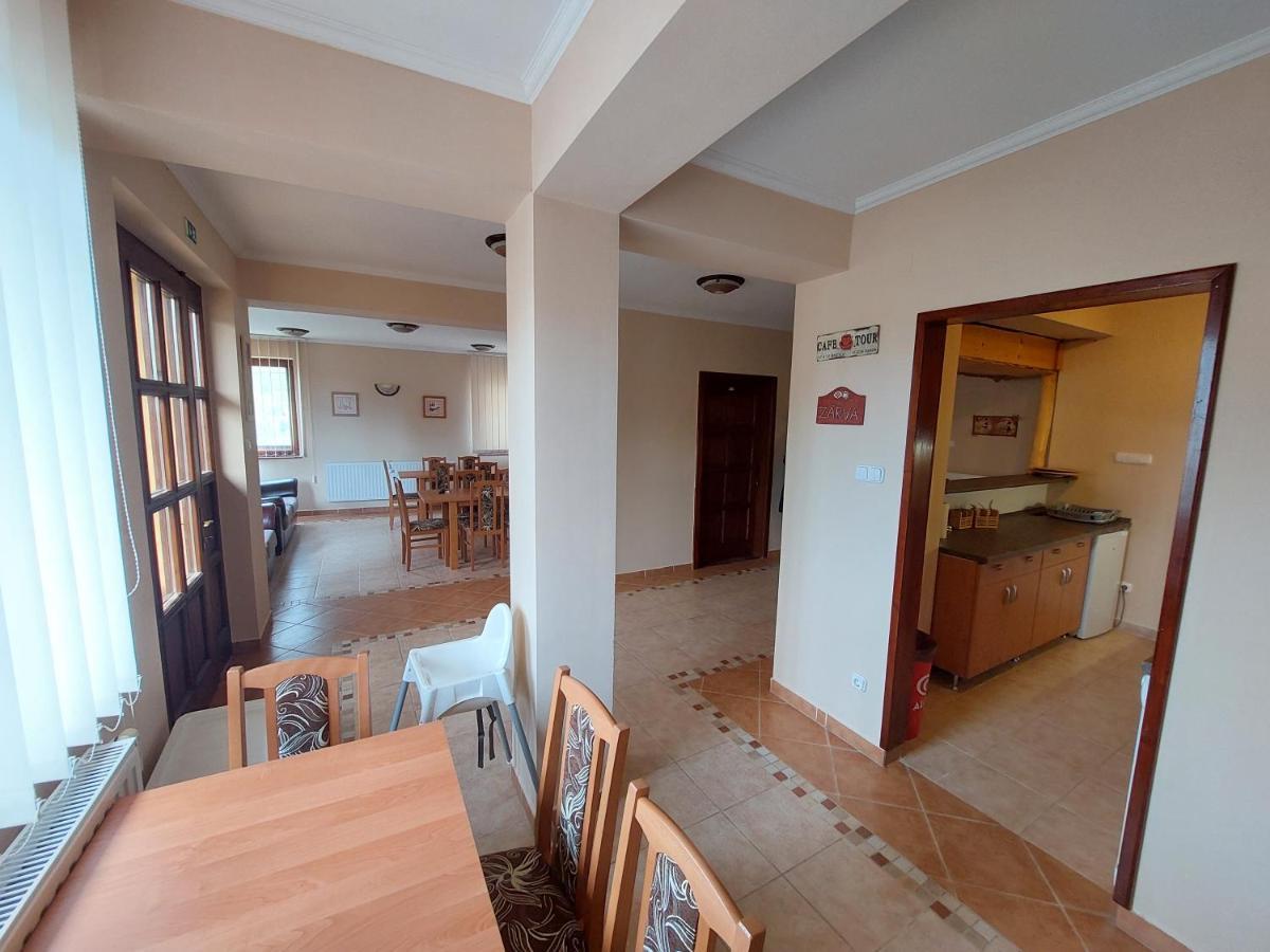 Cserke Apartmanház Cserkeszőlő Exterior foto